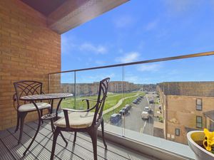 Photo 7- click for photo gallery